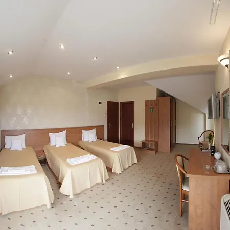 Oscar Hotel