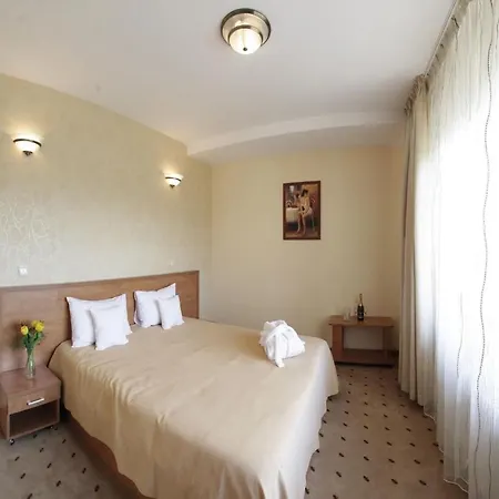 Oscar Hotel